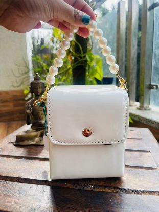 Picture of Mini Pearl Bead Bag